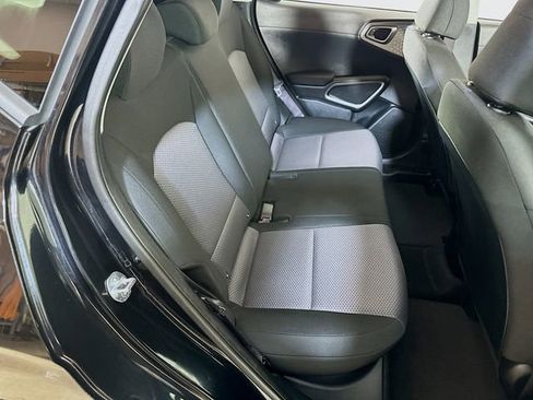 Used 2024 Kia Soul LX w/ Option Group 015 image 14