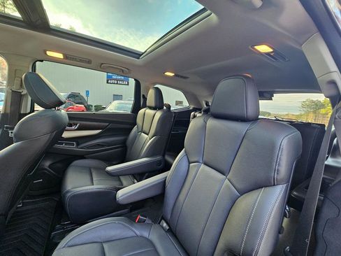 Used 2021 Subaru Ascent Touring w/ Popular Package #2 image 23