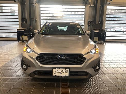 Used 2024 Subaru Impreza 2.0i Sport image 4