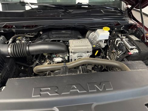 Used 2023 RAM 1500 Big Horn AWD/4WD image 34