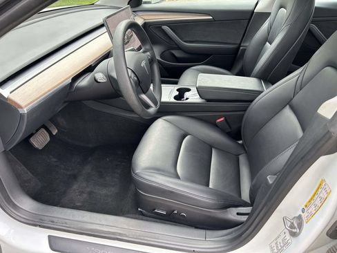 Used 2023 Tesla Model 3 Standard Range RWD image 24