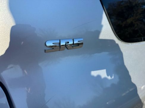 Used 2013 Toyota 4Runner Limited image 19