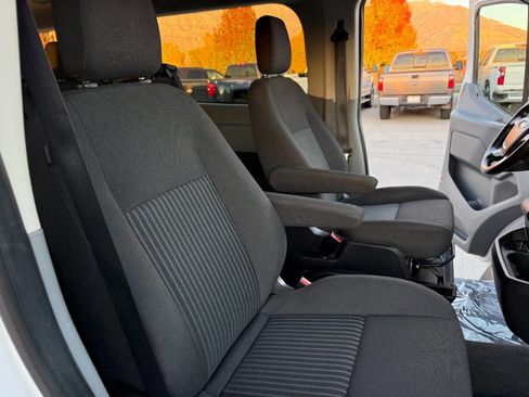 Used 2016 Ford Transit 150 XL image 18