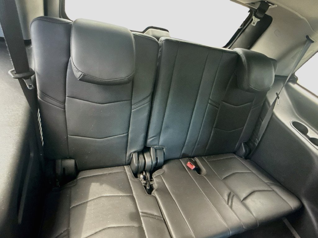 Used 2018 Cadillac Escalade Premium Luxury AWD/4WD image 31