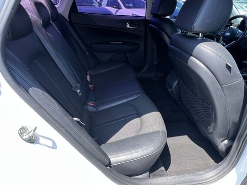 Used 2020 Kia Optima S FWD image 19
