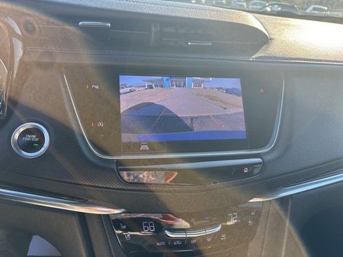 Used 2023 Cadillac XT5 Premium Luxury image 37