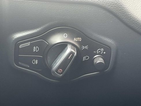 Used 2017 Audi Q5 2.0T Premium Plus image 20