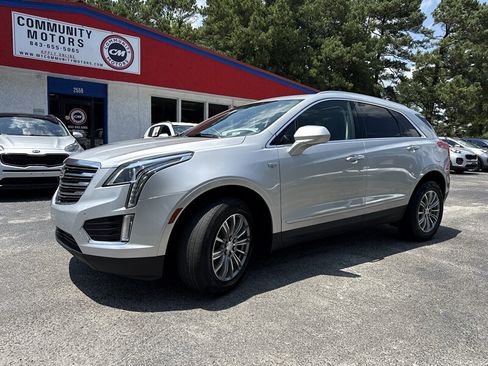 Used 2017 Cadillac XT5 Luxury w/ Driver Awareness Package FWD image 1