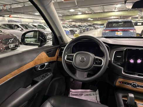 Certified 2023 Volvo XC90 B6 Plus AWD/4WD image 23