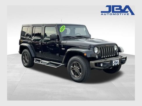 Used 2016 Jeep Wrangler Unlimited Sahara image 1