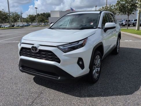 Certified 2023 Toyota RAV4 XLE Premium FWD image 8