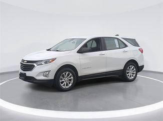 Used 2020 Chevrolet Equinox LS video 1