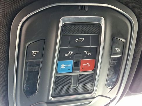 Used 2023 Jeep Grand Cherokee L Laredo AWD/4WD image 23