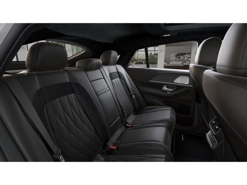 New 2026 Mercedes-Benz GLE 63 AMG S image 4
