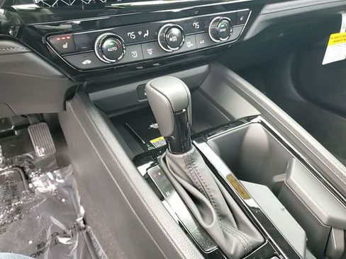 New 2025 Honda Accord EX-L image 24