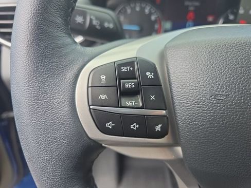 Certified 2023 Ford Explorer XLT w/ Equipment Group 202A RWD image 17
