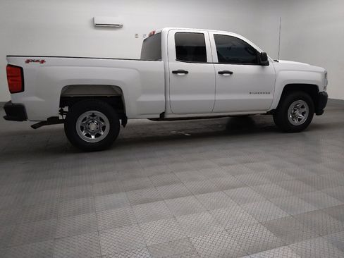 Used 2017 Chevrolet Silverado 1500 W/T w/ Trailering Package image 10