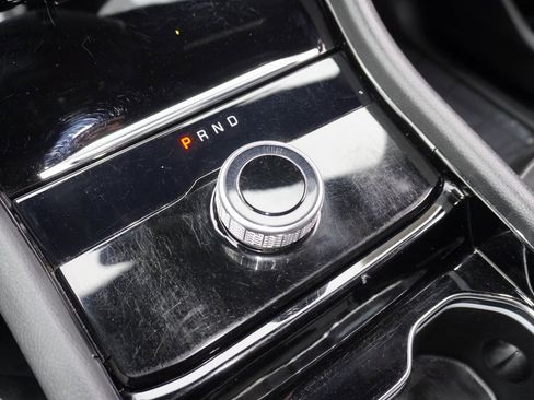 Used 2022 Jeep Grand Cherokee L Laredo image 23