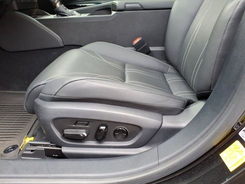 Used 2024 Lexus ES 350 Ultra Luxury w/ Accessory Package (Z2) FWD image 16