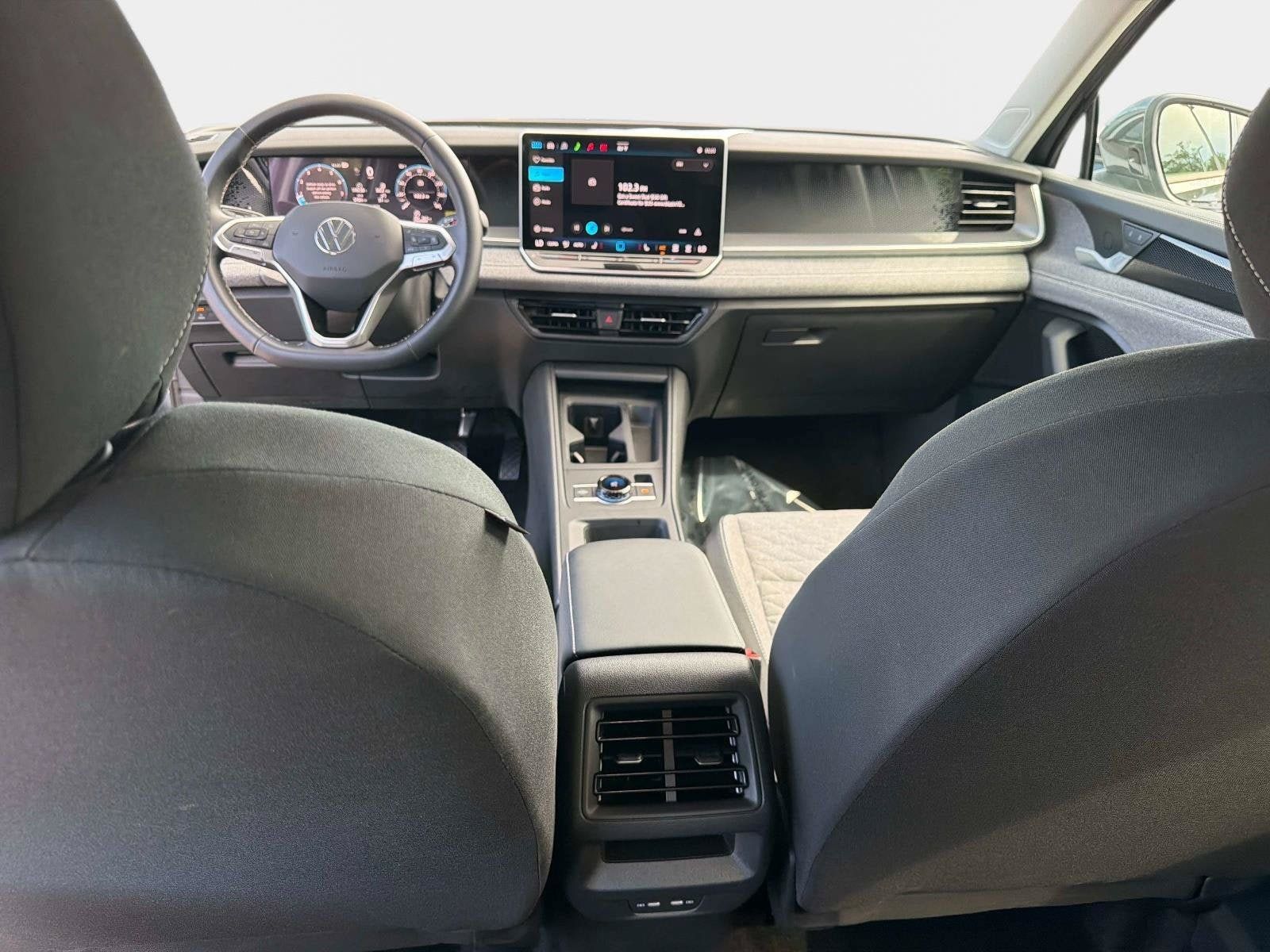 Used 2026 Volkswagen Tiguan S FWD image 16