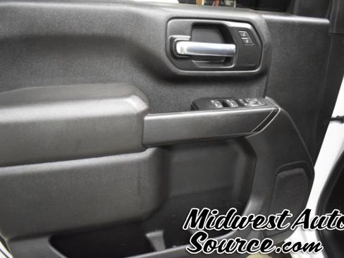 Used 2024 Chevrolet Silverado 2500 Custom w/ Custom Value Package AWD/4WD image 11