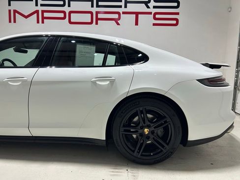 Used 2018 Porsche Panamera 4S w/ Premium Package Plus AWD/4WD image 4