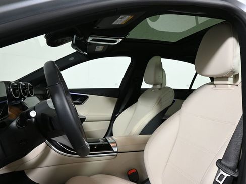 Certified 2025 Mercedes-Benz C 300 4MATIC Sedan image 28