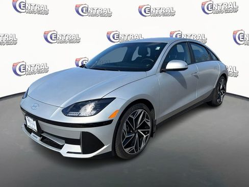 Used 2025 Hyundai Ioniq 6 SEL image 1