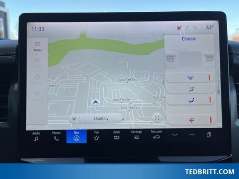 Used 2024 Ford Expedition XLT image 34