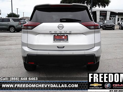 Used 2024 Nissan Rogue S FWD image 38
