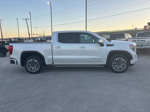 Certified 2023 GMC Sierra 1500 Denali Ultimate image 7