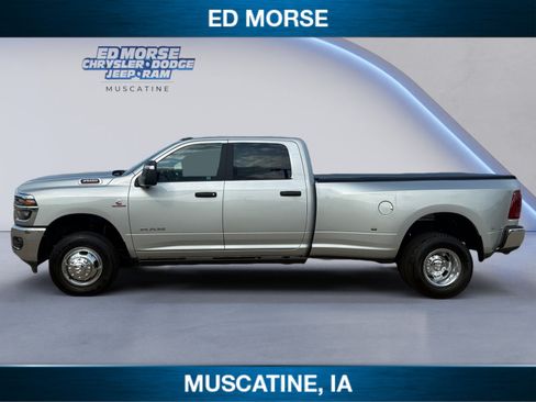 Used 2026 RAM 3500 Big Horn AWD/4WD image 2
