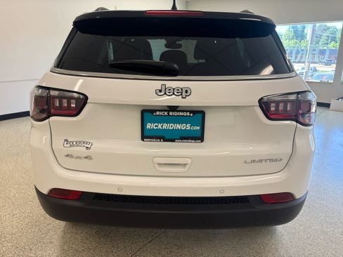 Used 2025 Jeep Compass Limited AWD/4WD image 7