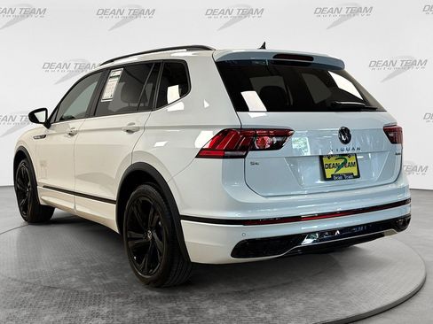 Used 2024 Volkswagen Tiguan SE R-Line AWD/4WD image 6