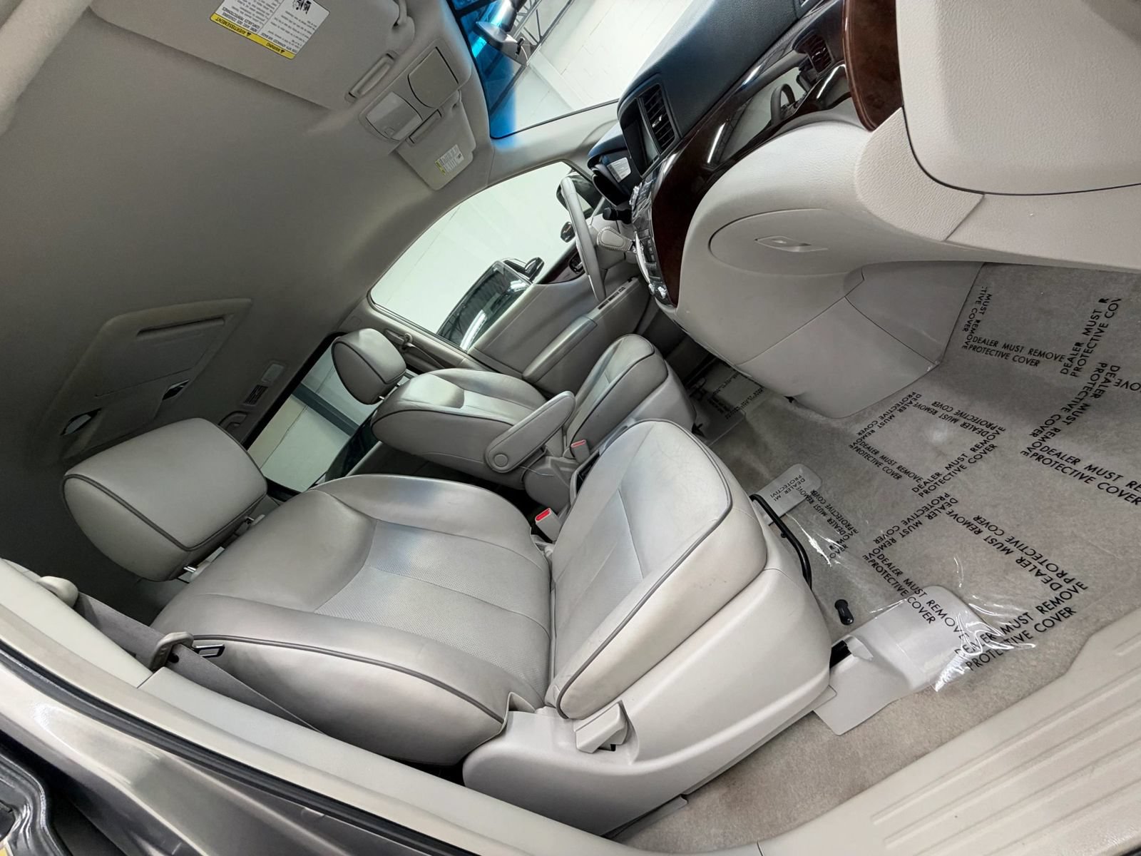 Used 2014 Nissan Quest SV w/ Leather Package FWD image 24