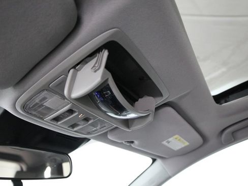 Used 2021 Honda CR-V EX image 52