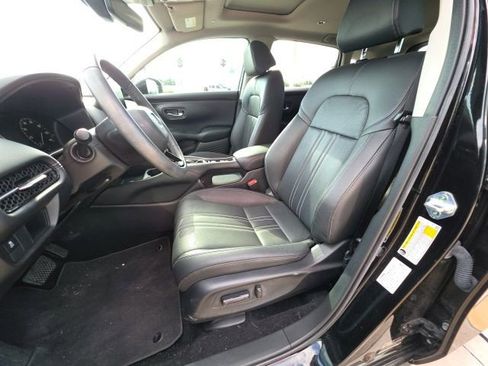Used 2024 Honda HR-V EX-L image 13