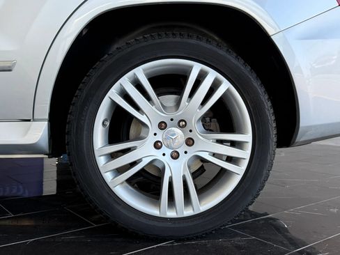Used 2013 Mercedes-Benz GLK 350 4MATIC image 32