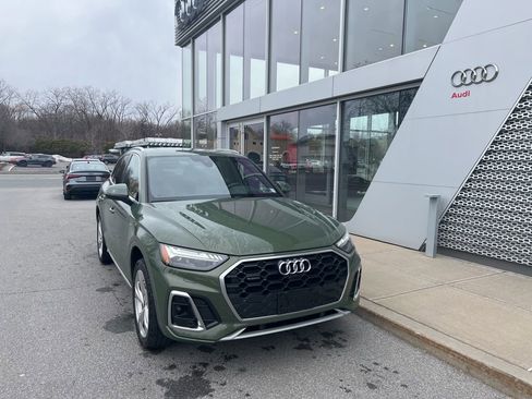Used 2023 Audi Q5 2.0T Prestige w/ Prestige Package image 2