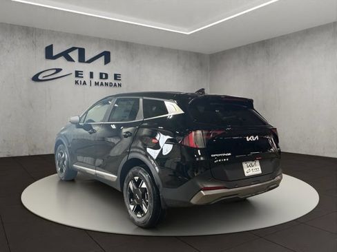 New 2026 Kia Sportage LX w/ LX Convenience Package AWD/4WD image 10