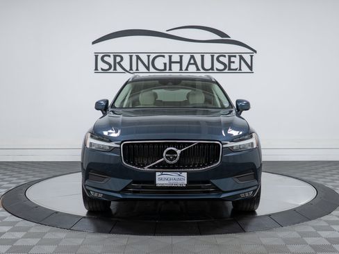 Used 2021 Volvo XC60 T6 Momentum w/ Advanced Package AWD/4WD image 2