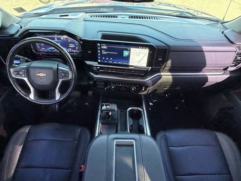 Used 2022 Chevrolet Silverado 1500 LTZ AWD/4WD image 12
