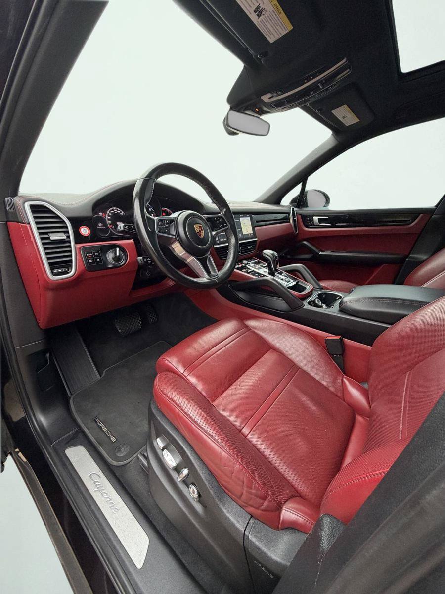 Used 2019 Porsche Cayenne AWD/4WD image 7