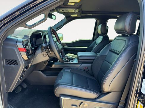 Used 2025 Ford F150 Raptor AWD/4WD image 9