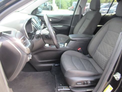 Certified 2019 Chevrolet Equinox LT FWD image 18