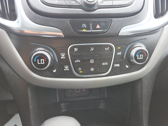 Used 2022 Chevrolet Equinox LT w/ Driver Convenience Package FWD image 13
