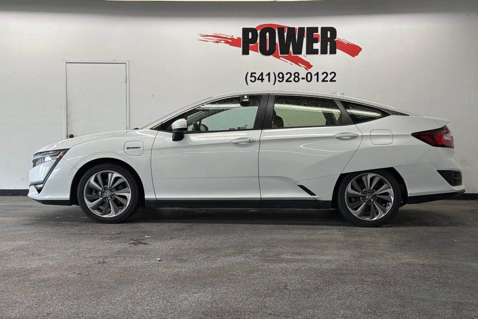 Used 2020 Honda Clarity Touring image 6