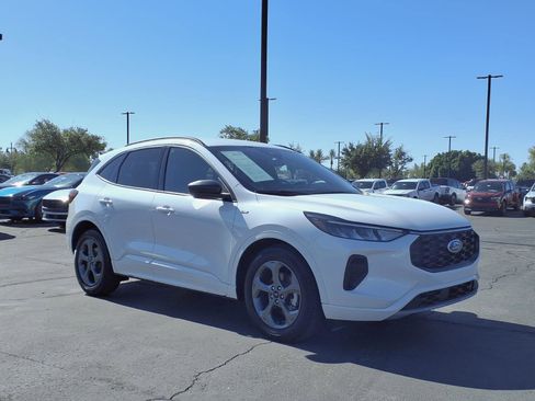 Certified 2023 Ford Escape ST-Line w/ Tech Pack #1 FWD image 8