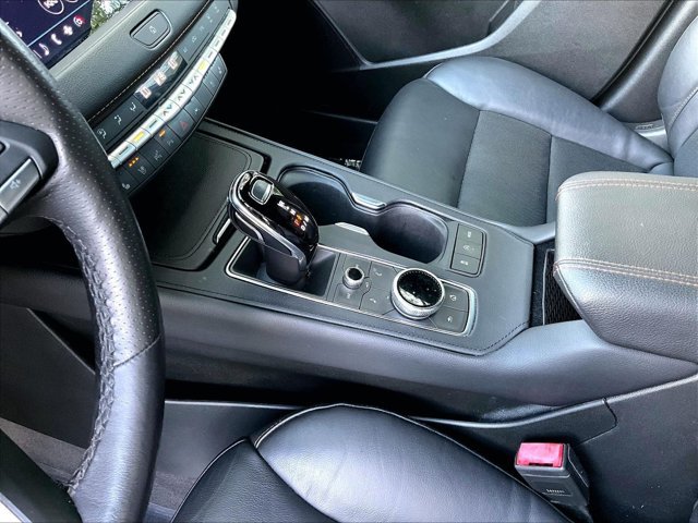 Used 2022 Cadillac XT4 Sport w/ Comfort Package AWD/4WD image 15