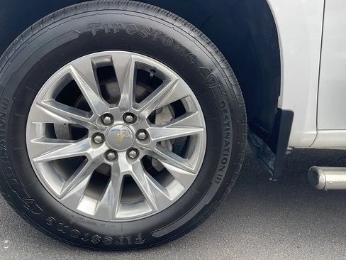 Used 2020 Chevrolet Silverado 1500 LTZ AWD/4WD image 14